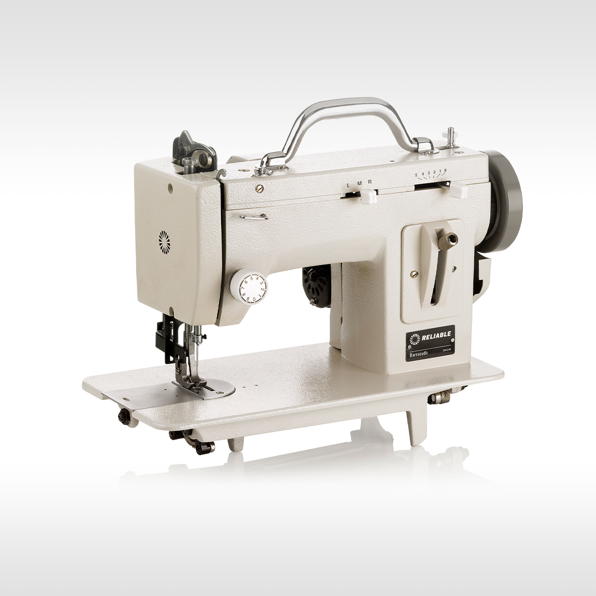 Reliable 5400TW - 18 Long Arm, Two Needle Walking Foot Sewing Machine